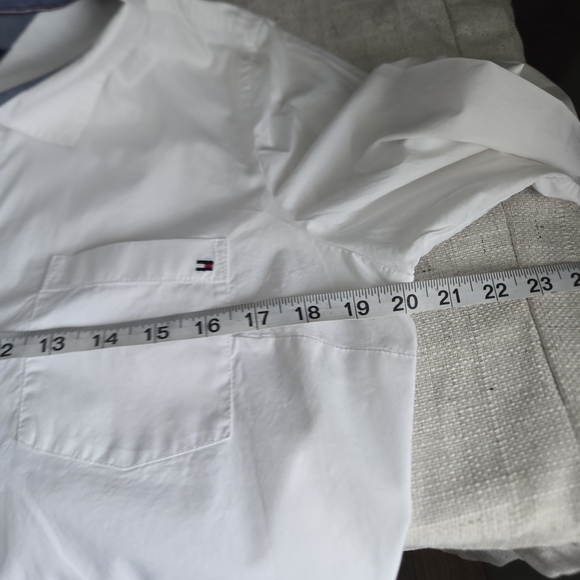 Tommy Hilfiger White Women's Blouse - Picture 8 of 8